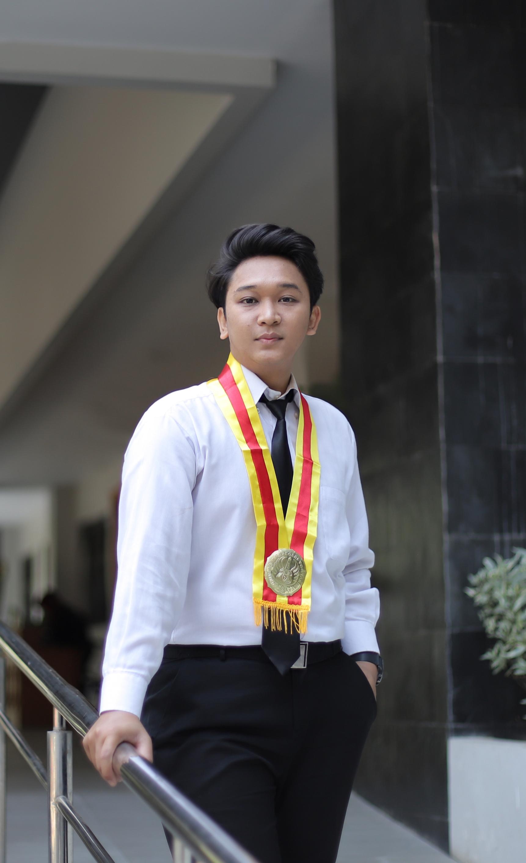 Ardian Fahri, M.Pd